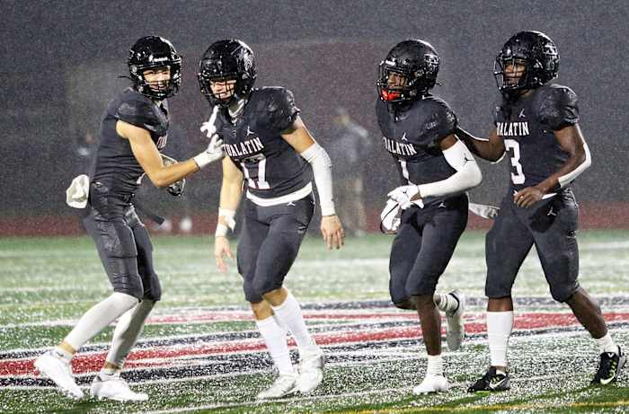 Tualatin Tigard football Oregon October 28 2022 Dan Brood 43